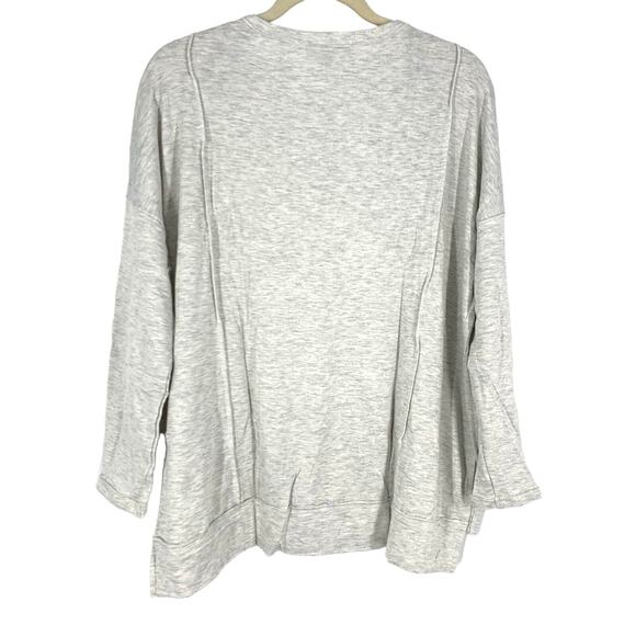 Lulus Heather Gray V-Neck Knit Pullover Top XS Long Sleeves NWT - Picture 2 of 5